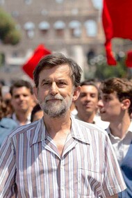 Nanni Moretti atua como Giovanni em seu novo filme 'O Sol do Futuro'