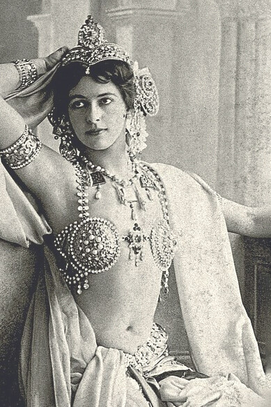 Mata Hari, protagonista de una de las historias más novelescas del espionaje y fusilada por los franceses en Vincennes el 15 de octubre de 1917 