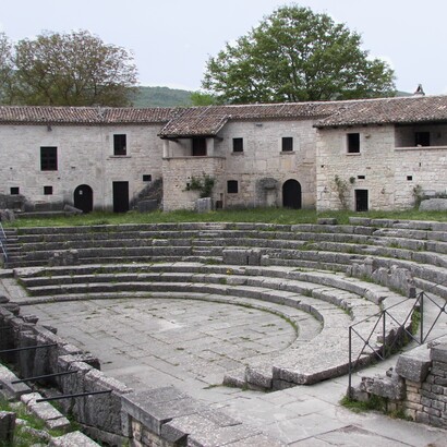 Teatro romano di Sepinum, Italia