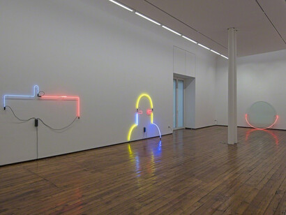 Keith Sonnier. Courtesy of Galleria Fumagalli