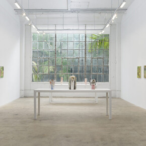 Shanna Waddell, Chapter 3: interiors and exteriors, exhibition view. Courtesy of Vielmetter 