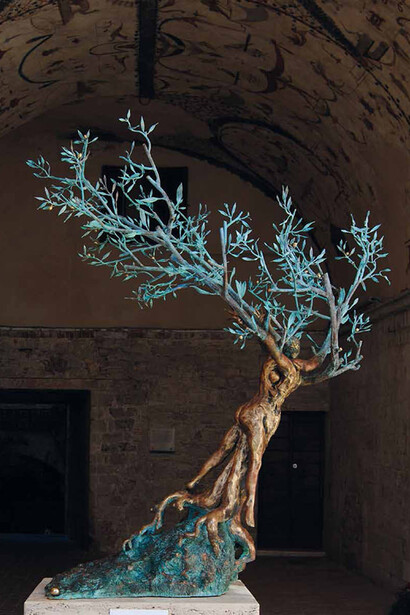 Andrea Roggi, Il ricordo di un istante, bronzo, 200 cm