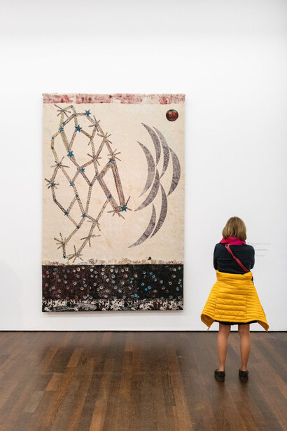 Kiki Smith, Woven worlds, exhibition view. Courtesy of Arp Museum