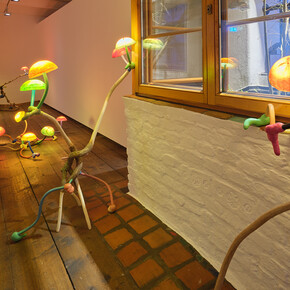 Mika Rottenberg, Antimatter factory, exhibition view. Courtesy of KunstHausWien 