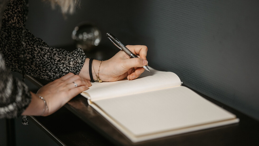 Para escribir hay que pensar solamente en escribir y nada más, como si el resto del mundo no existiese