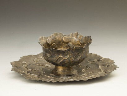 Elegant Pursuits. Courtesy of San Antonio Museum of Art