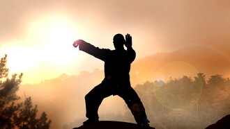 PRacticando tai chi al atardecer