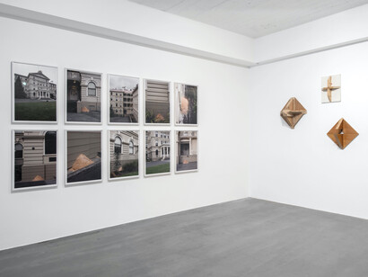 Roman Ondak. Camouflage, installation view. Courtesy of Zahorian & Van Espen 