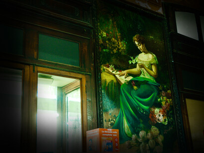 Fresco en el interior de la Farmacia de la Estrella, San Telmo, Buenos Aires, Argentina