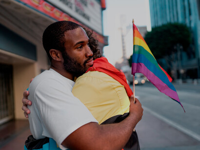 Os grupos oprimidos que a dominação eurocêntrica moderna (capitalista, colonialista e patriarcal) lançou no outro lado da linha abissal, isto é, na sociabilidade colonial, como tenho proposto nas epistemologias do Sul