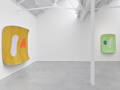 Ron Gorchov. Courtesy of Modern Art
