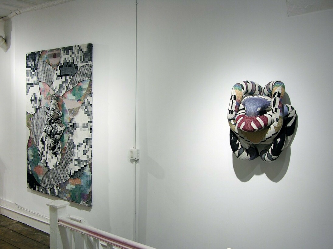 Thread by Thread, Exhibition view. Courtesy of LMAKgallery