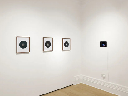 The studio of Felicity Powell, exhibition view. Courtesy of Richard Saltoun Gallery