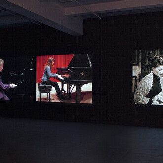 Dara Birnbaum, Arabesque, 2011, Four-channel video installation (color, four-channel stereo sound, 6:26
min.); dimensions variable. Installation, Marian Goodman Gallery, New York, 2011. Courtesy of the artist and Marian Goodman Gallery. Copyright: Dara Birnbaum, photo credit: John Berens