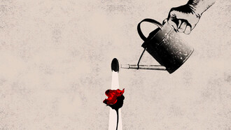 Regando una rosa roja, símbolo tradicional de la socialdemocracia en el siglo XX