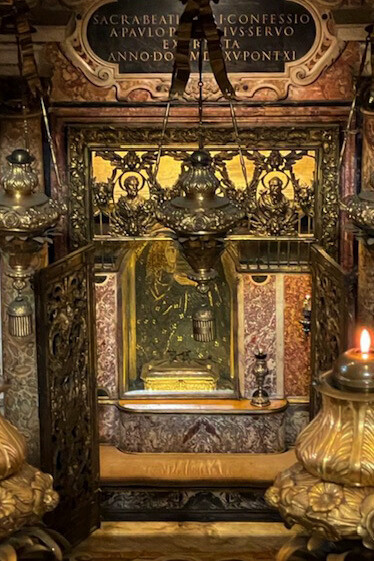Rome, (Vatican), Inside Saint Peter's Basilica. 
 View of the tomb of Saint Peter (Photograph by Brenda Lee Bohen) 