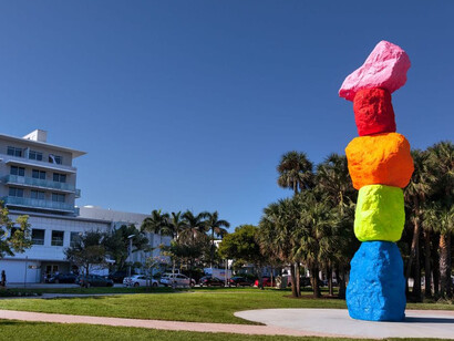 Ugo Rondinone. Courtesy of The Bass 