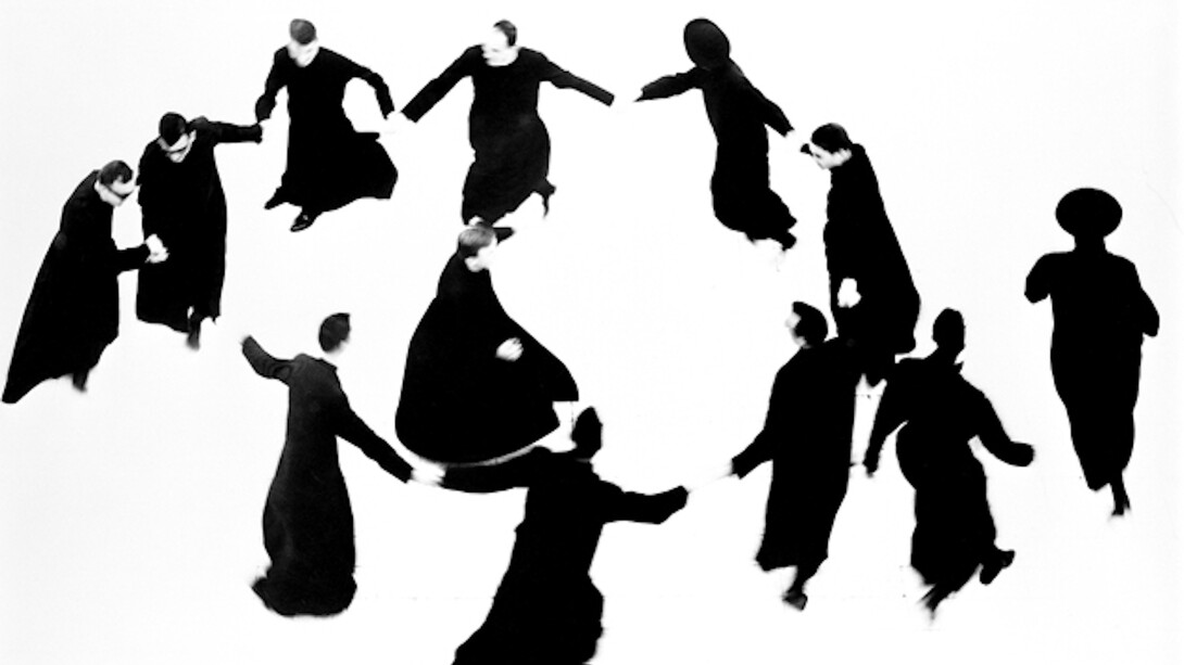 Mario Giacomelli, Dalla serie Io non ho mani che mi accarezzino il volto, 1961-63 © Simone Giacomelli