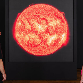 Zu den sternen! Weltraum und weltflucht seit der moderne, ausstellungsansicht. Mit freundlicher genehmigung des Arp Museums