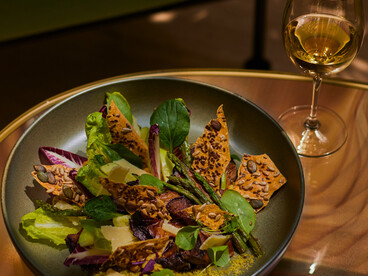 BIVIUM at Six Sense Rome offers plenty of delicious choices for those avoiding meat, such as their Super Salad