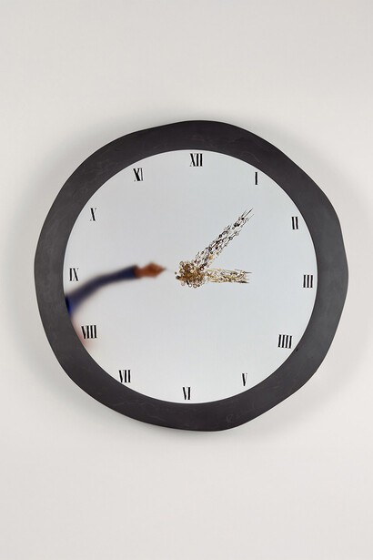 Maarten Baas, Reconstructing time, exhibition view. Courtesy of Carpenters Workshop Gallery