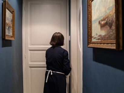 Eleonora Orlando, La porta. Per gentile concessione di In via Cluverio, Officina