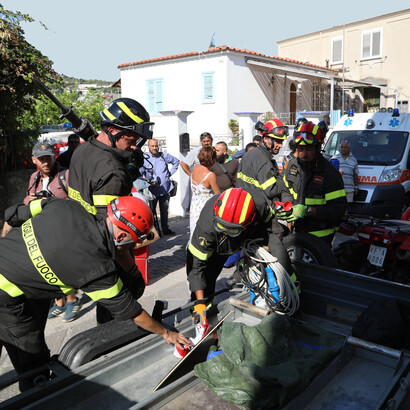 L’anomalo livello di danneggiamento rispetto alla bassa magnitudo ha evidenziato la fragilità del patrimonio edilizio locale, attribuibile a costruzioni non adeguatamente progettate per la resistenza sismica