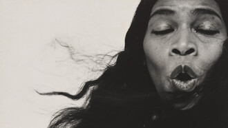 Richard Avedon; Marian Anderson, contralto, 1955. Copia a la gelatina de plata, Met Museum, Nueva York (detalle)