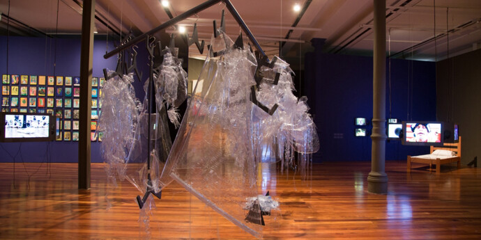 Places of delirium. Courtesy of Museu de Arte do Rio 