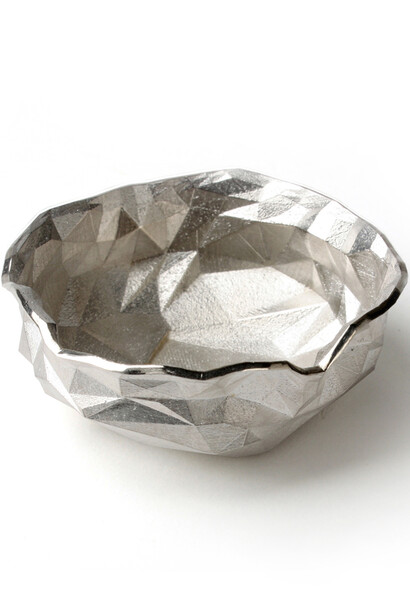 Kathryn Hinton, Silver bowl. Courtesy of Bluecoat Display Centre