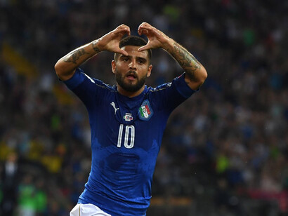 Lorenzo Insigne celebra dopo aver segnato contro il Liechtenstein