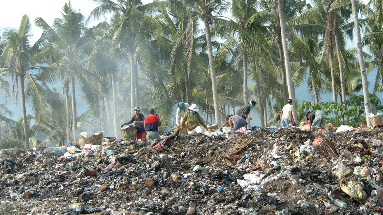 Environmental violations in Boracay Island