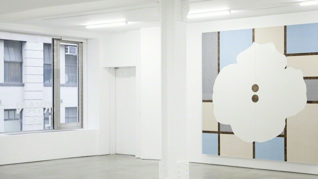 Donald Sultan, Exhibition view. Courtesy of Ryan Lee