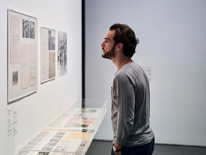 Various artists, Counter-information: video-nou. Servei de vídeo comunitari, exhibition view. Courtesy of Museu d’Art Contemporani de Barcelona (MACBA)