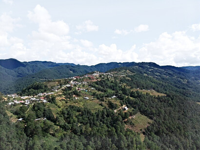 Nel silenzio compresi l’ascolto