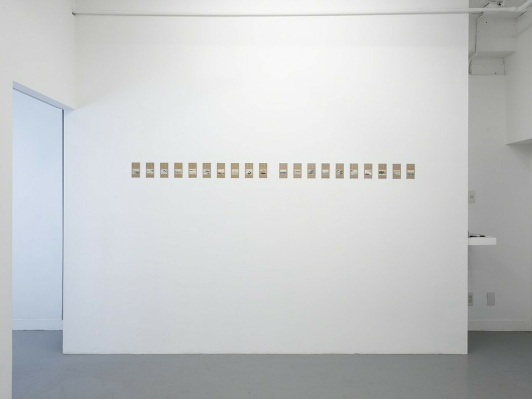 Petit War Paintings, Exhibition view. Courtesy of Snow Contemporary