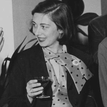 L'architetta italiano Cini Boeri nel 1954 a Milano