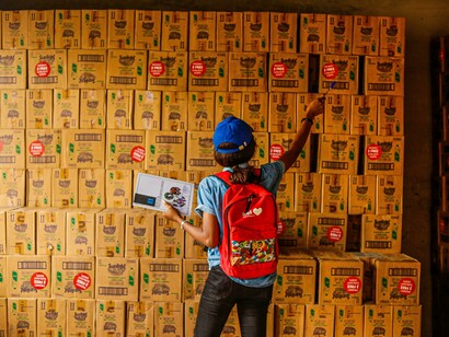 La capacidad de adaptación a las variaciones en la demanda es fundamental para evitar desabastecimientos o excesos de inventario que generen pérdidas económicas