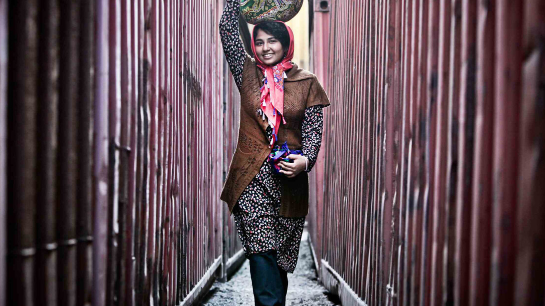 A Few Cubic Meters of Love, di Jamshid Mahmoudi