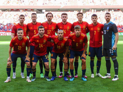 Selección de fútbol de España, conocida familiarmente como «La Furia Española»