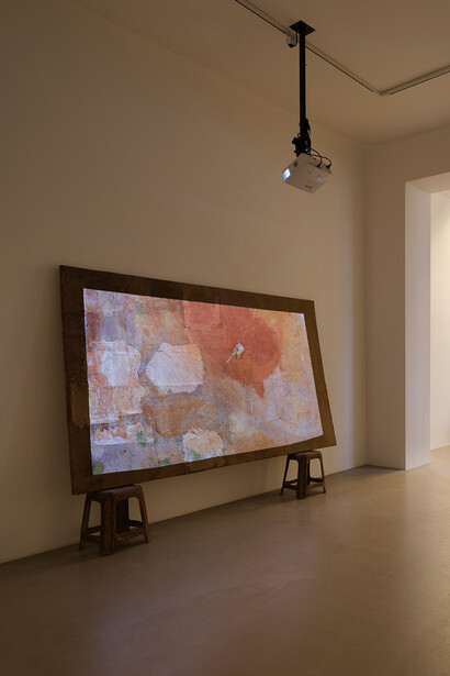 Sandra Poulson, Dust as an accidental gift, exhibition view. Courtesy of ChertLüdde Gallery