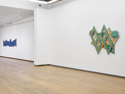 Kour Pour, Finding my way home, exhibition view. Courtesy of Nazarian / Curcio