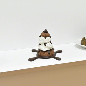 Claes Oldenburg. Courtesy of Gemini G.E.L.