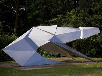 Crouching Beast II, 1990. Courtesy of the Estate of Lynn Chadwick and BlainSouthern. © Jonty Wilde