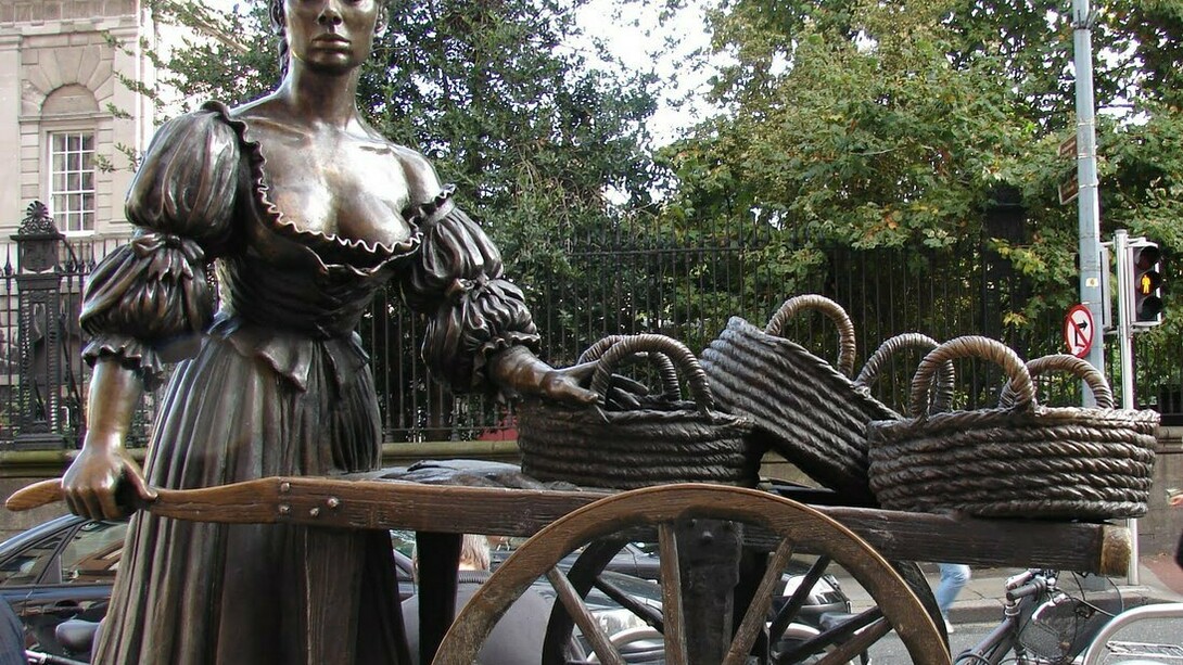Estatua de Molly Malone en el centro de Dublín