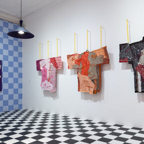 Various artists, Pass carry hold studio museum artists in residence 2023–24, exhibition view. Courtesy of MoMA PS1