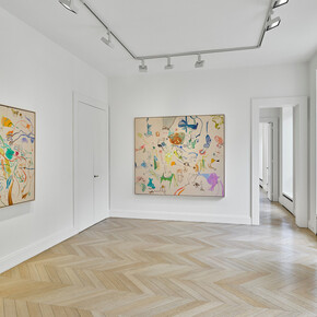 Sue Williams, exhibition view. Courtesy of Skarstedt Gallery