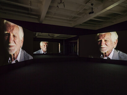 Doug Aitken. Courtesy of Galerie Eva Presenhuber