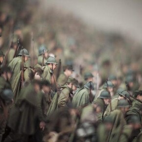 Paolo Ventura, Un reggimento che va sottoterra, 2014, Foto di Jacopo Salvi