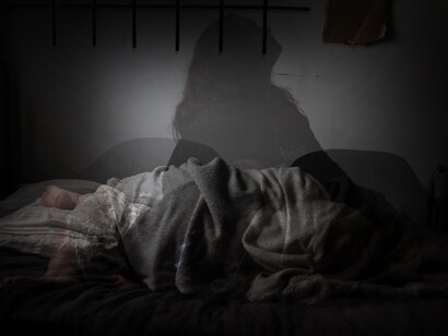 El insomnio es la causa de aproximadamente el 20% de los accidentes automovilísticos y un factor influyente en causas comunes de muerte